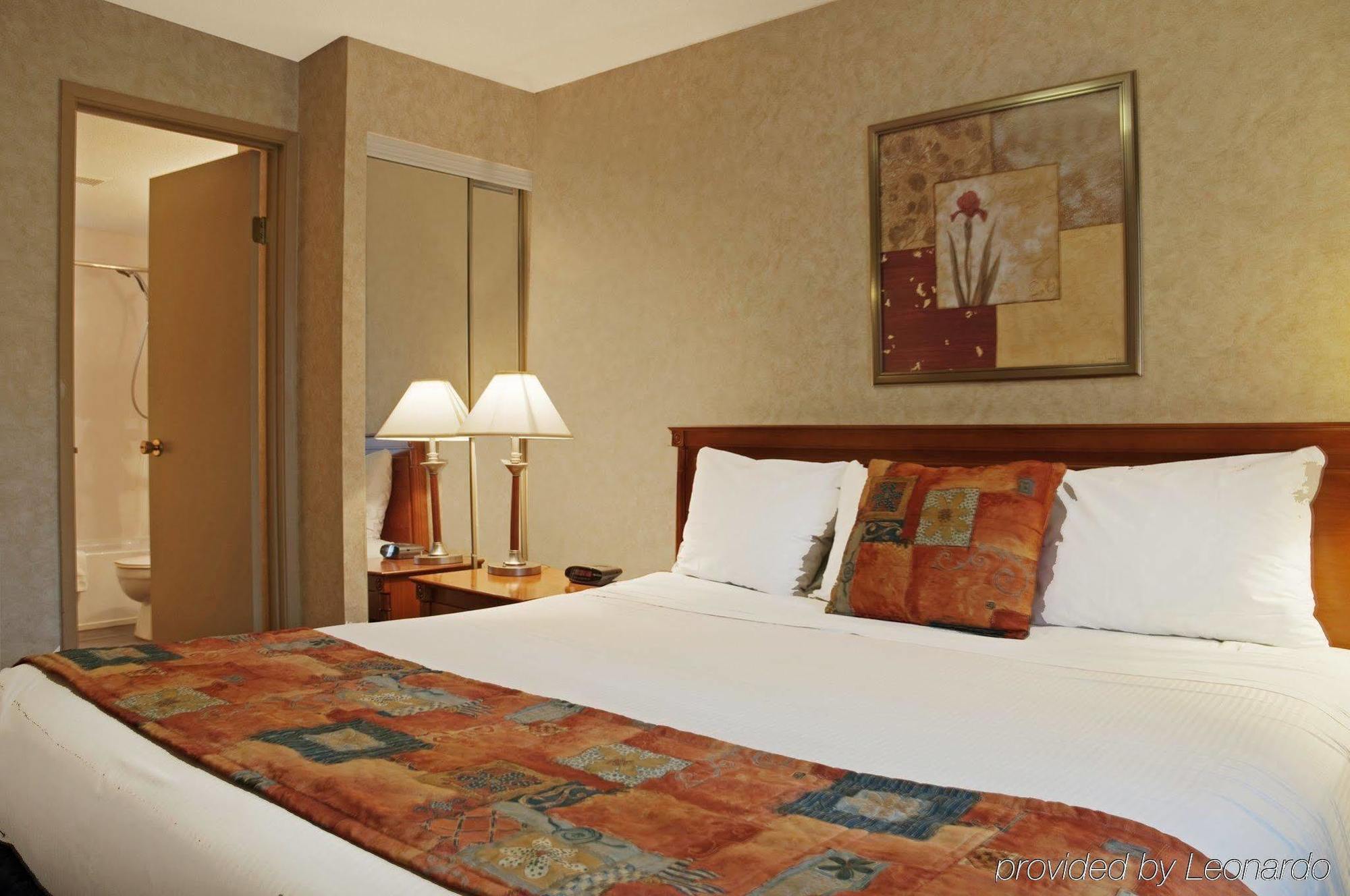 North Vancouver Hotel Habitación foto