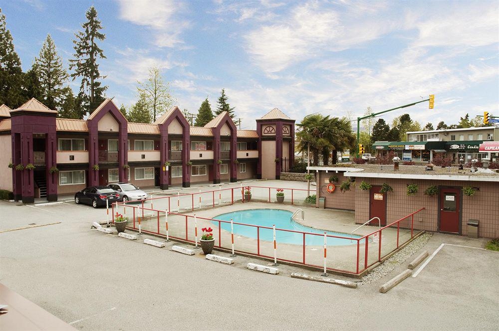 North Vancouver Hotel Exterior foto